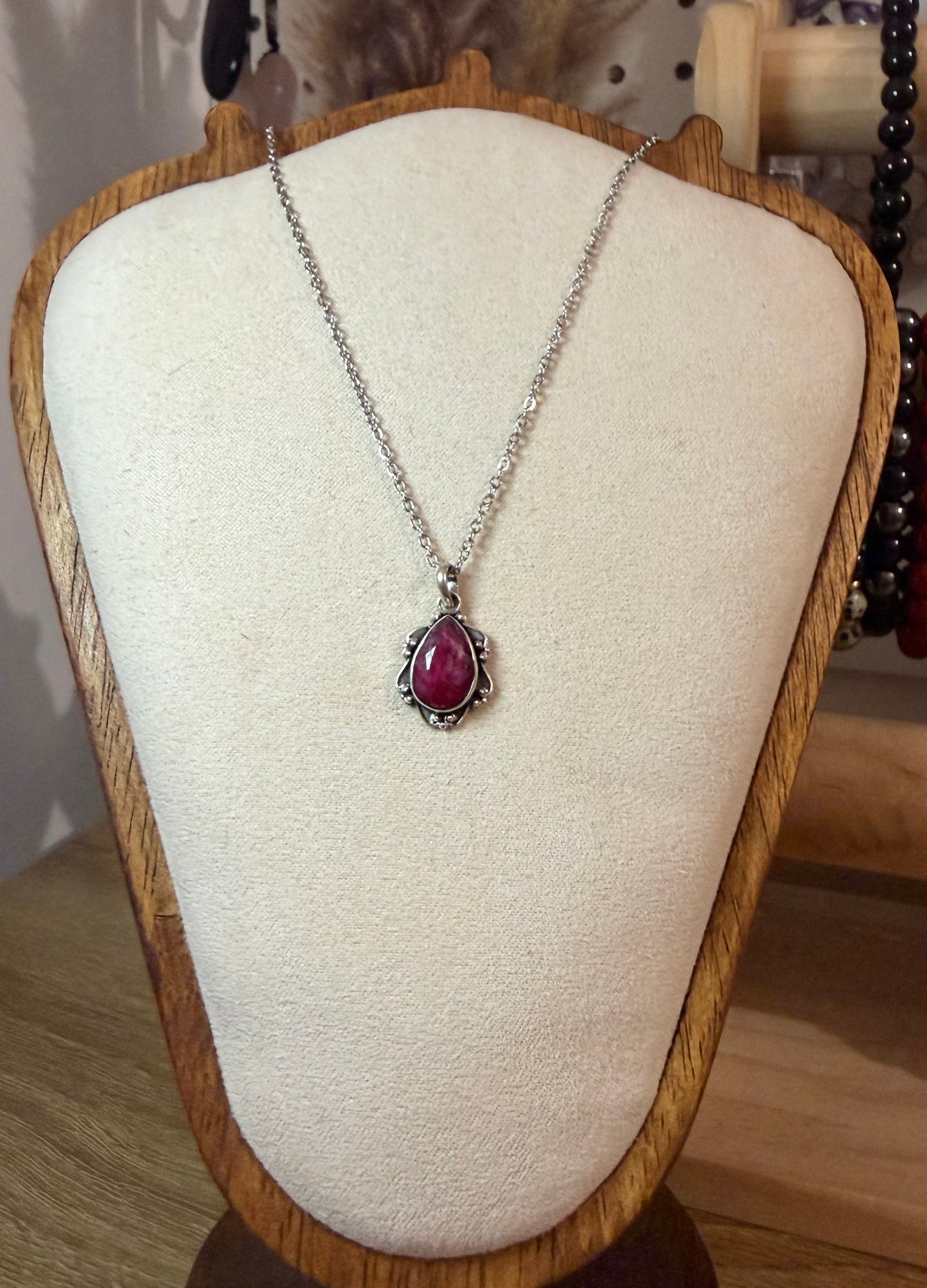 Pendentif rubis