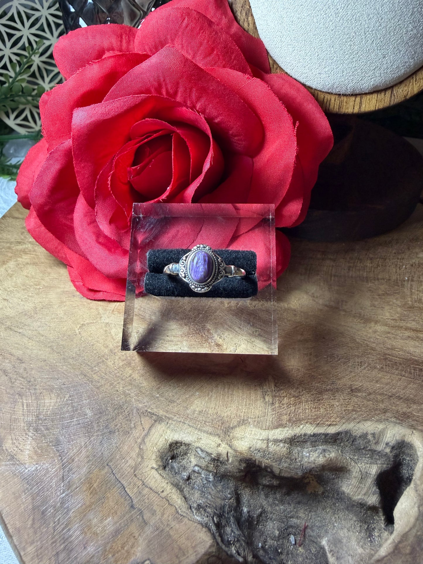 Bague charoite