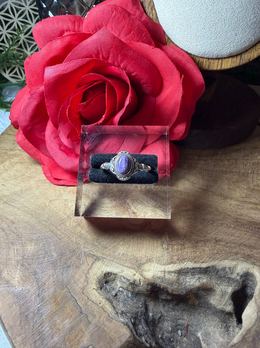Bague charoite