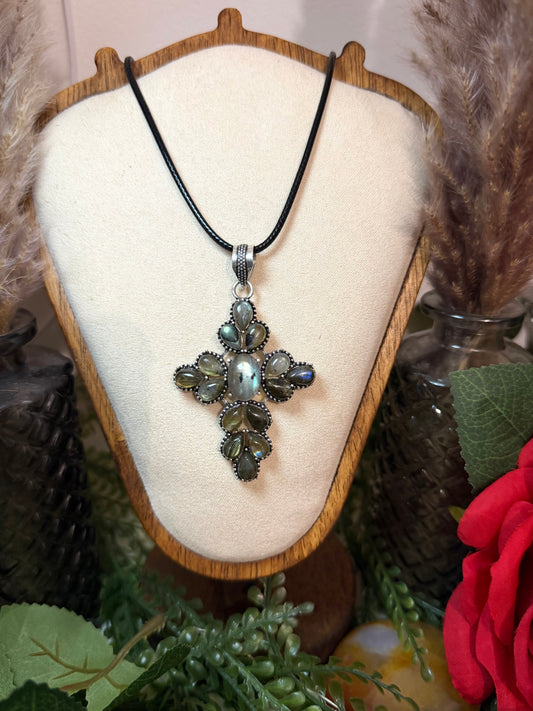 Croix labradorite